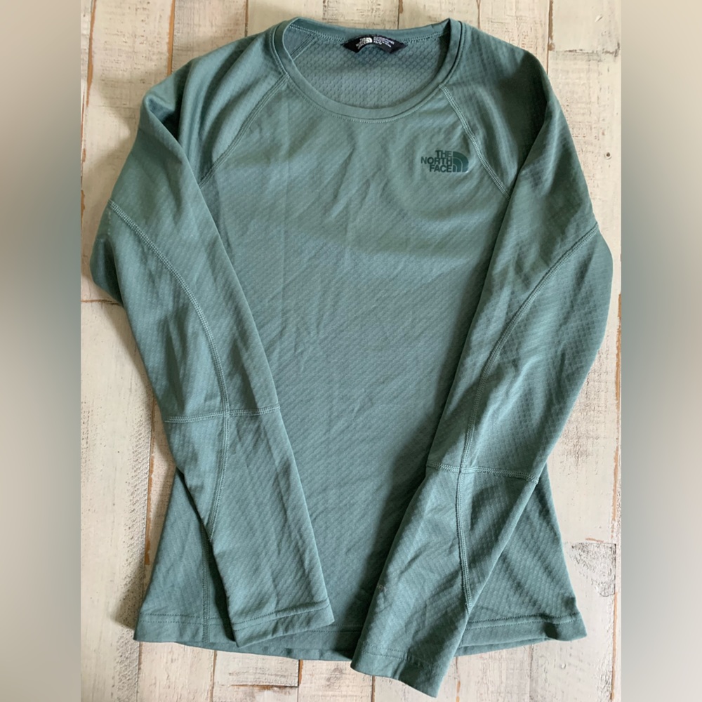 The North Face Long Sleeve Flash Dry Top